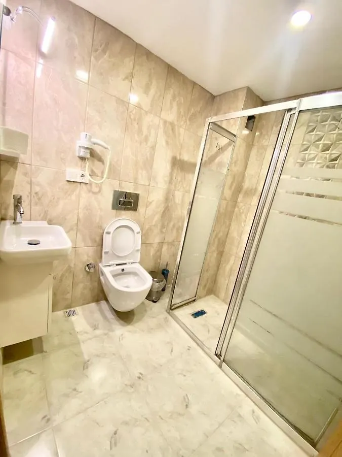 Grand Lara Hotel İstanbul