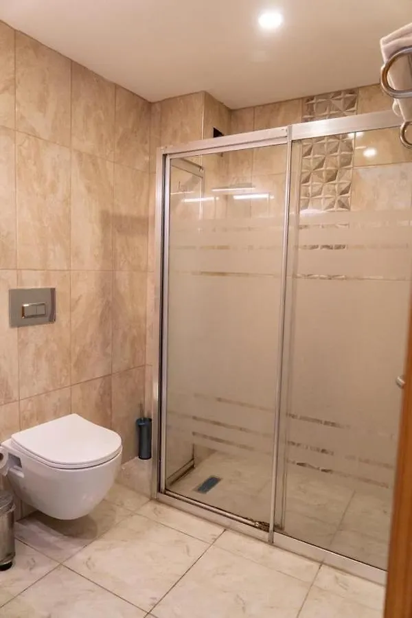 Grand Lara Hotel İstanbul