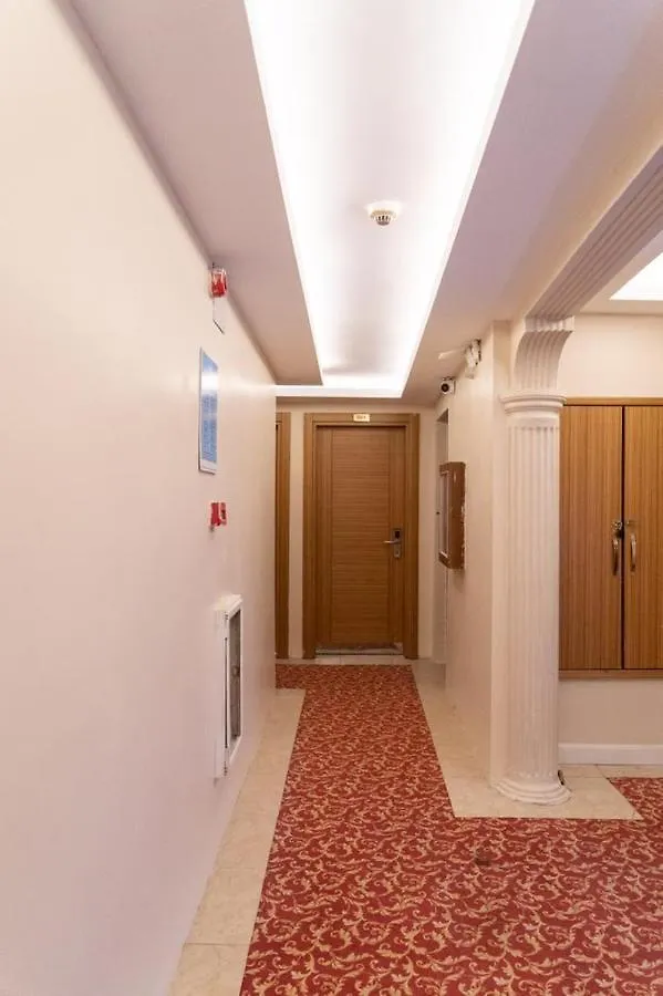 Grand Lara Hotel İstanbul 2*,  Türkiye