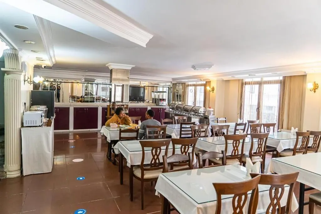 Grand Lara Hotel İstanbul