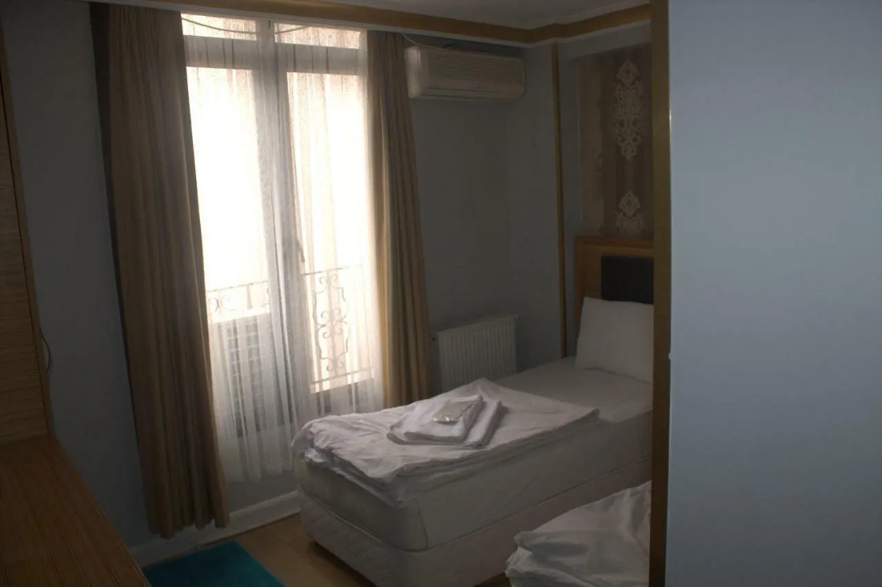Grand Lara Hotel İstanbul