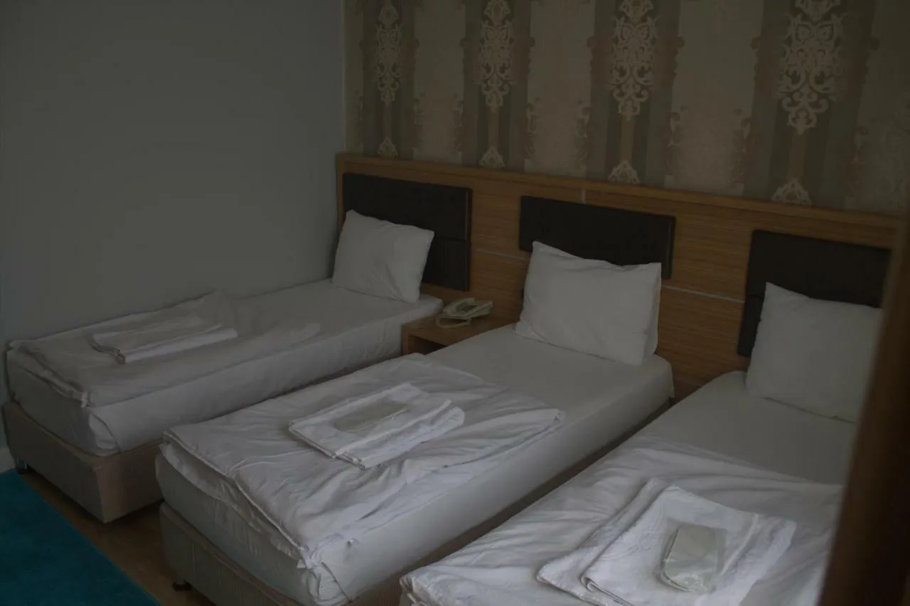 Grand Lara Hotel İstanbul 2*,  Türkiye